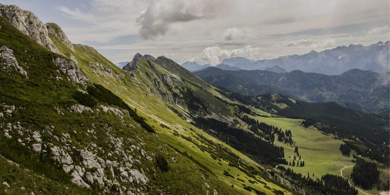 电磁感应加热如何革新半导体晶圆制造？揭秘精准温控与零污染的幕后功臣